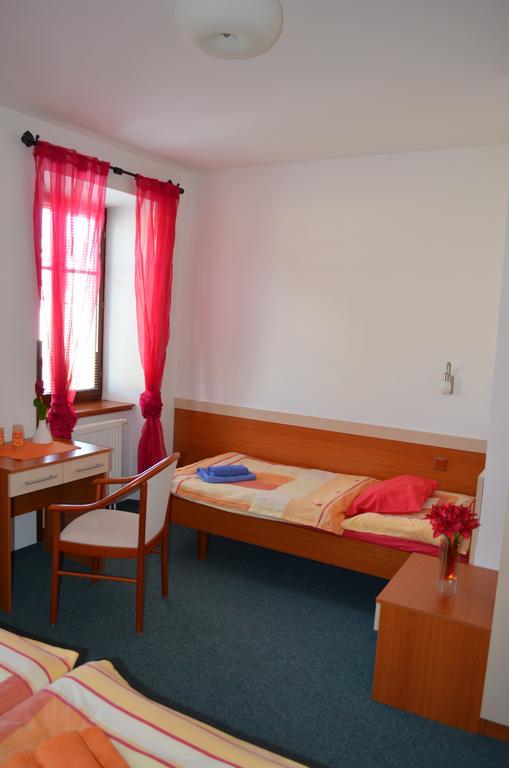 Hotel U Kapra Lázně Bělohrad Екстериор снимка