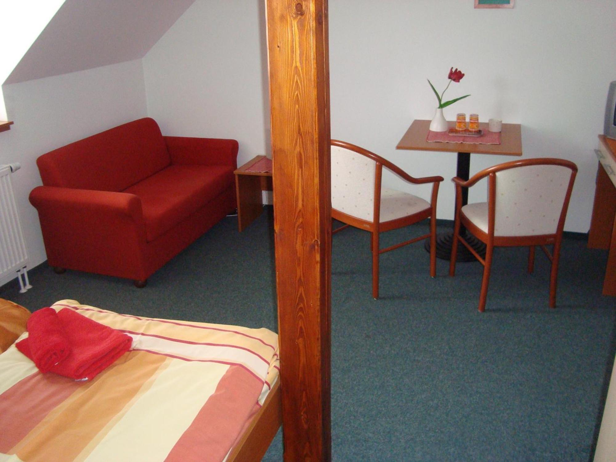 Hotel U Kapra Lázně Bělohrad Екстериор снимка
