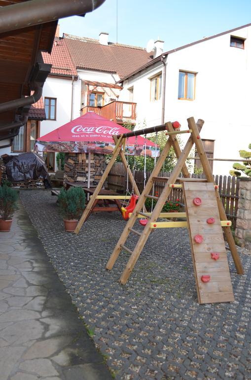 Hotel U Kapra Lázně Bělohrad Екстериор снимка