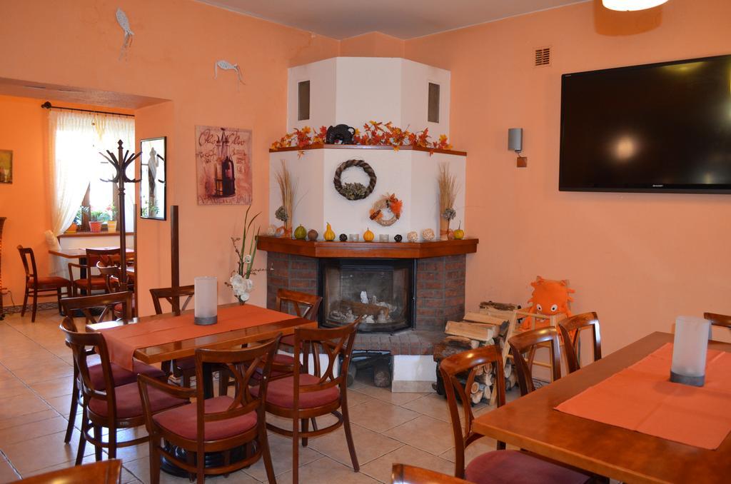 Hotel U Kapra Lázně Bělohrad Екстериор снимка